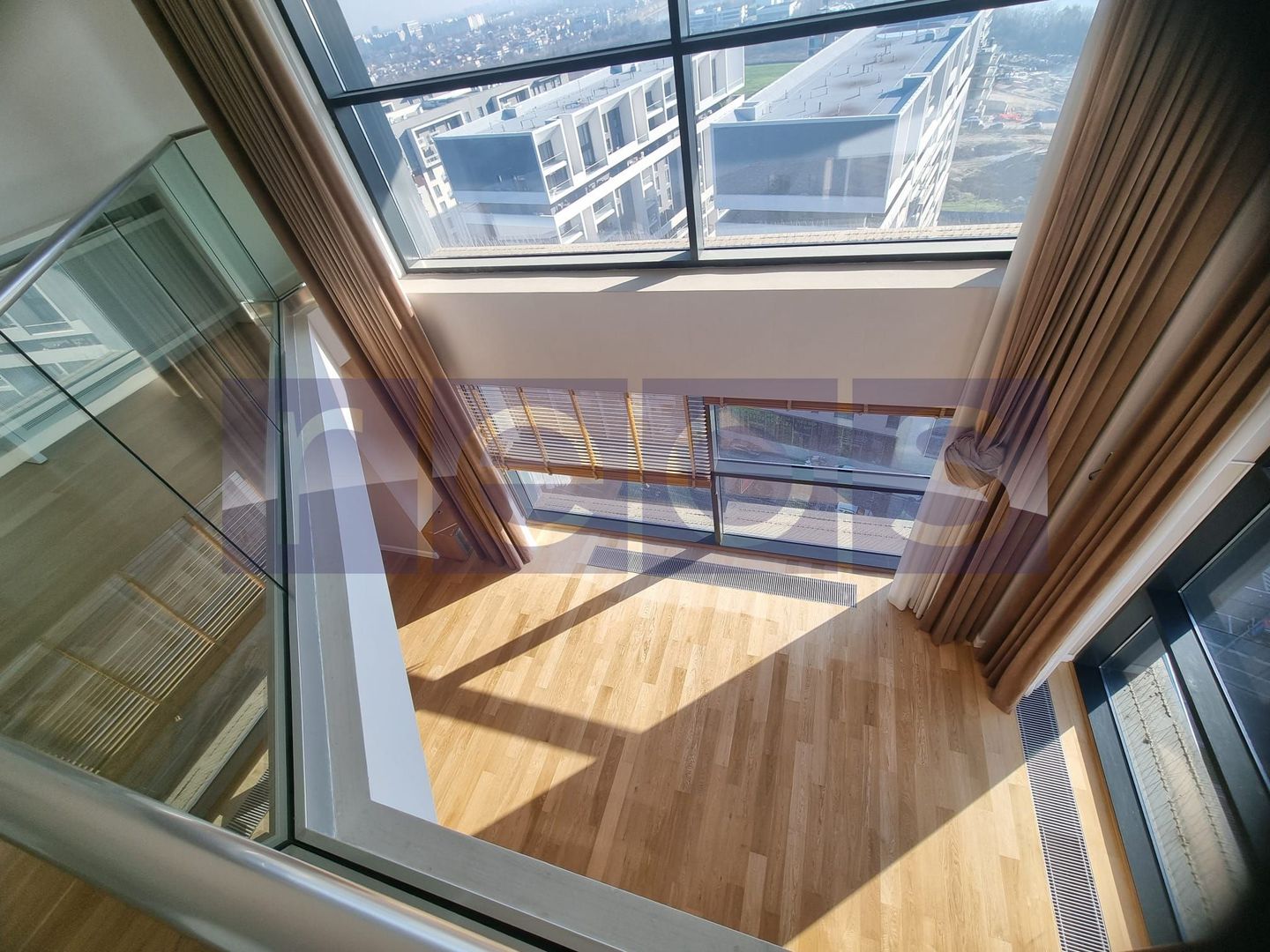 Vanzare penthouse cu view spectaculos in Complex Upground - Poză 8