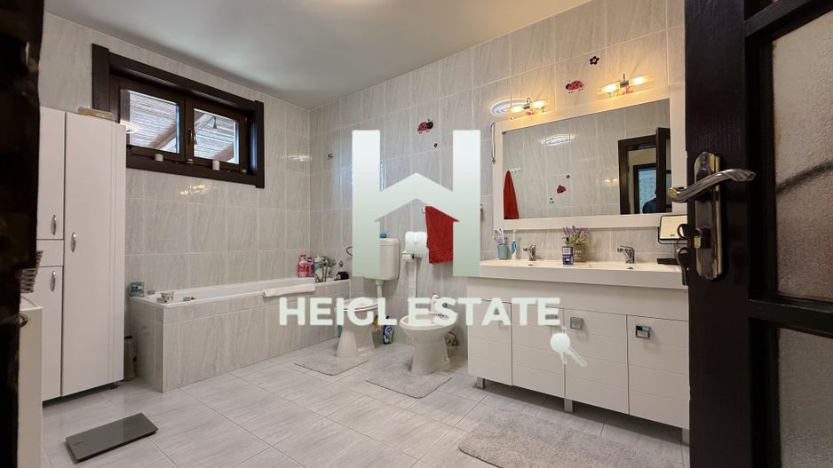 Casa individuala cu 10 camere 1600 mp teren - Poză 21