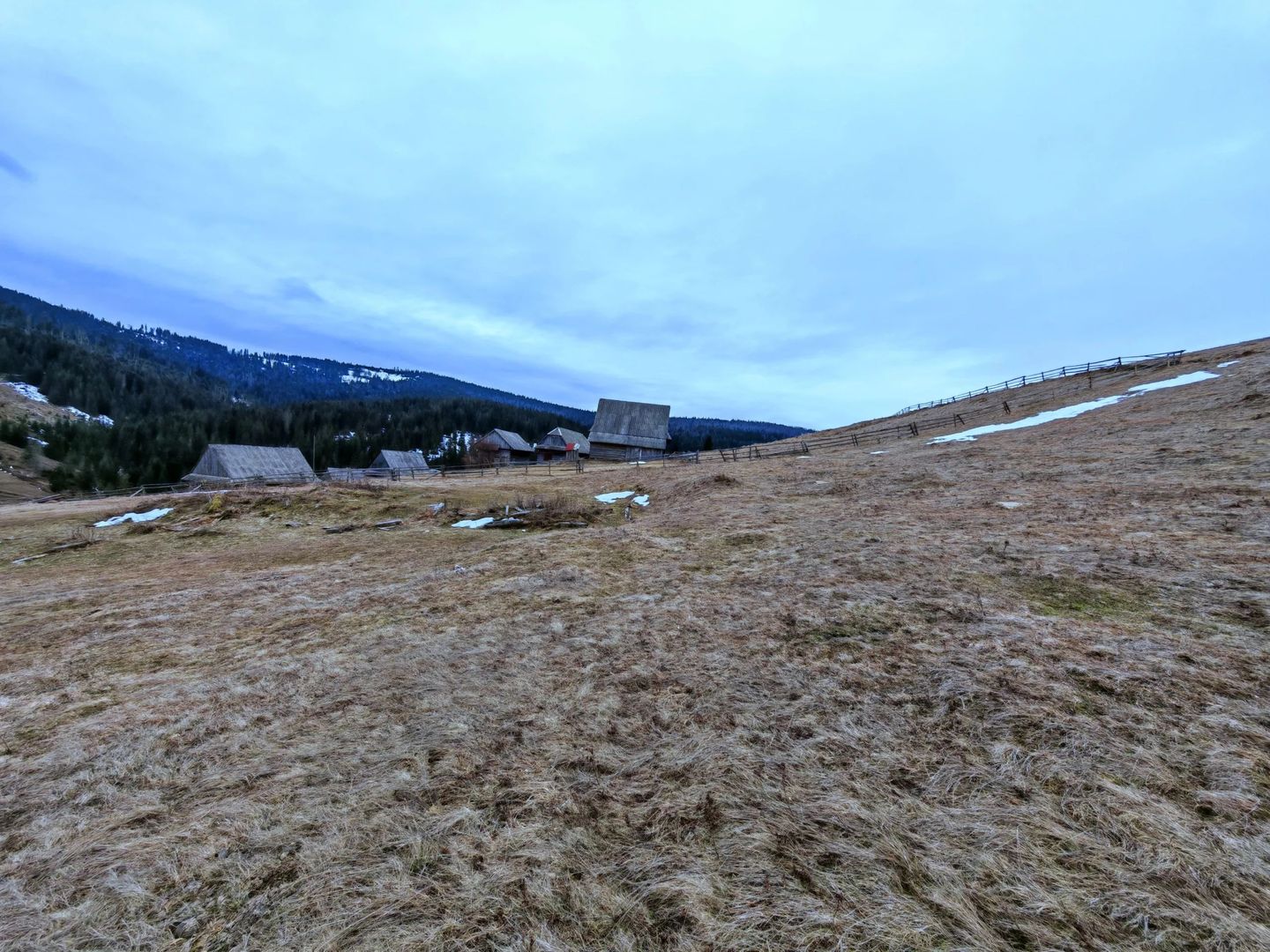 10.598 mp TEREN INTRAVILAN, statiunea montana Belis-Fantanele, CLUJ - Poză 3