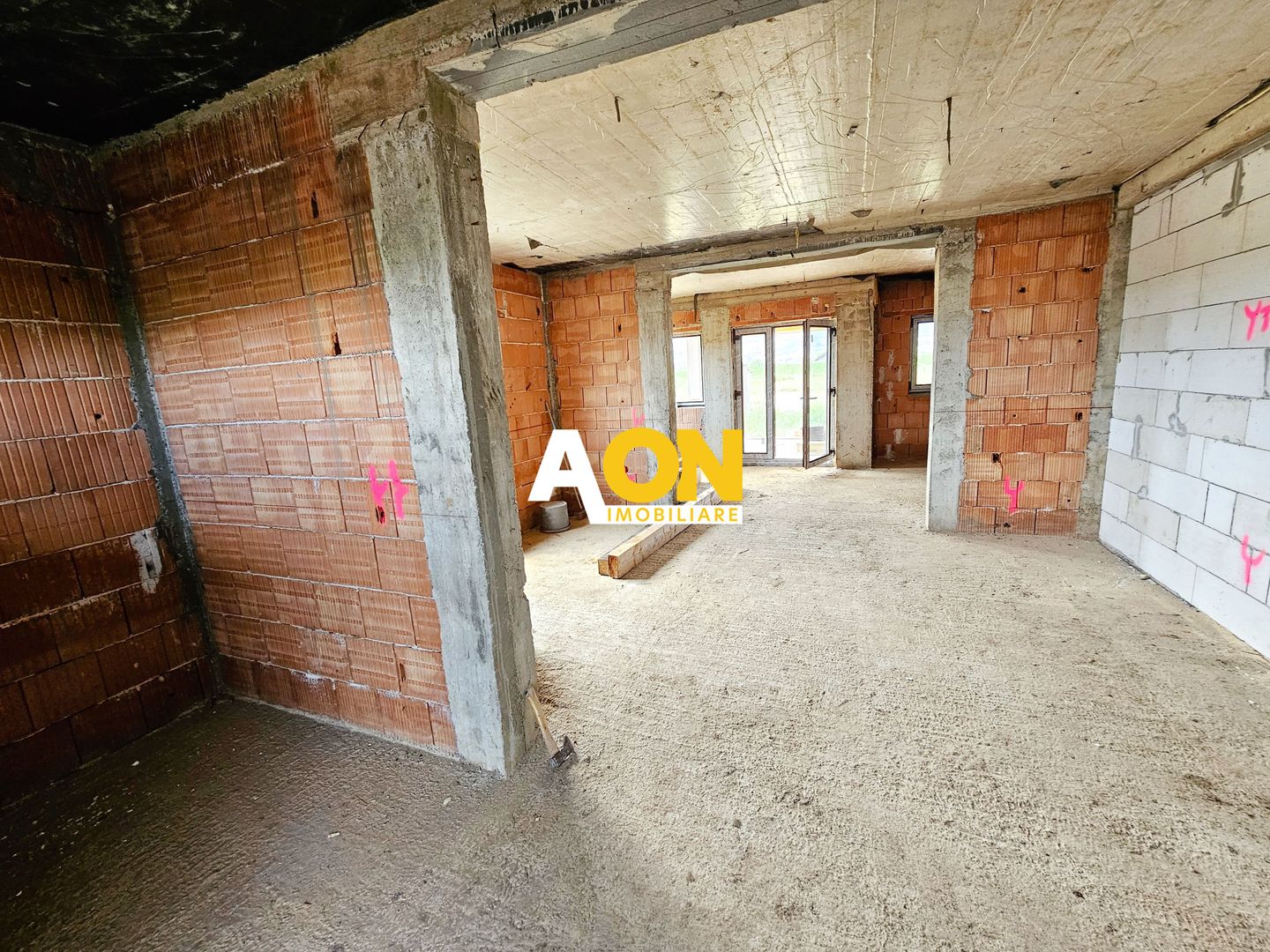 Casa 4 camere, predare la cheie, 430 mp teren, Micesti - Poză 9