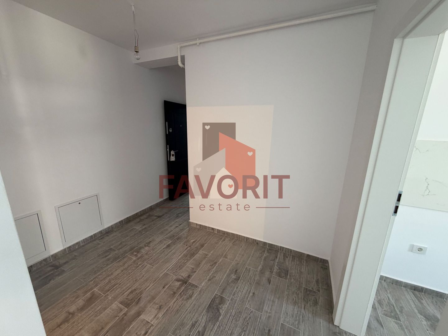 Disponibil imediat. Decomandat. TVA 21% inclus in pret - Poză 7
