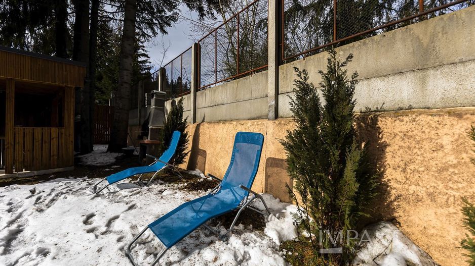 Pensiune 10 camere in statiunea Muntele Baisorii - Poză 30
