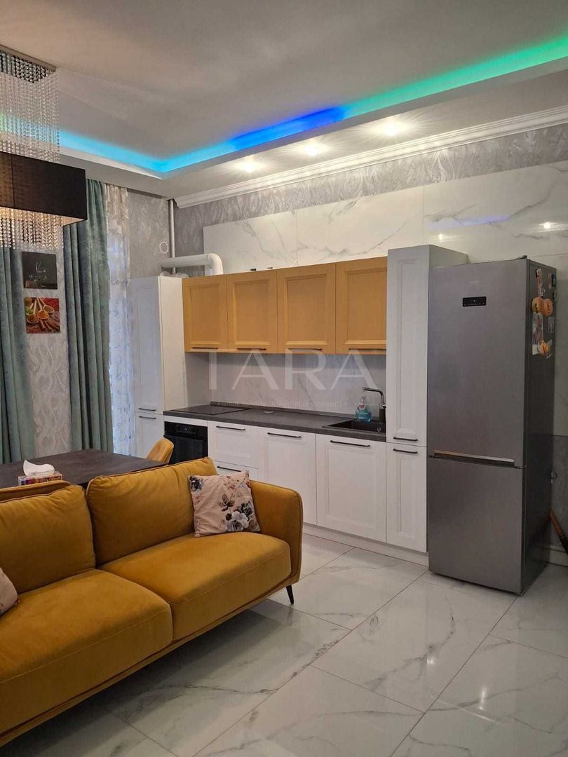 Apartament 3 camere, balcon, logie, 76mp, mobilat, utilat, parcare. - Poză 2