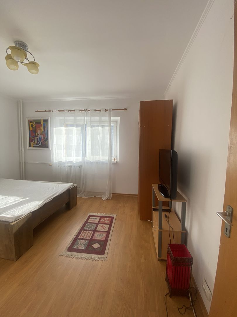 Apartament calduros, 2 camere, zona Sebastian - Poză 11