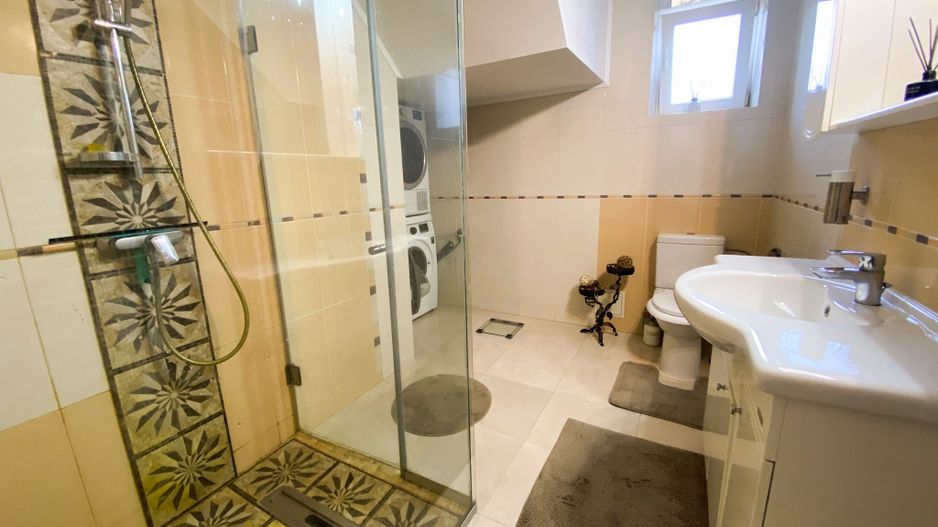 Refugiu Modern în Natură – Vilă Premium cu Design Contemporan - Poză 24