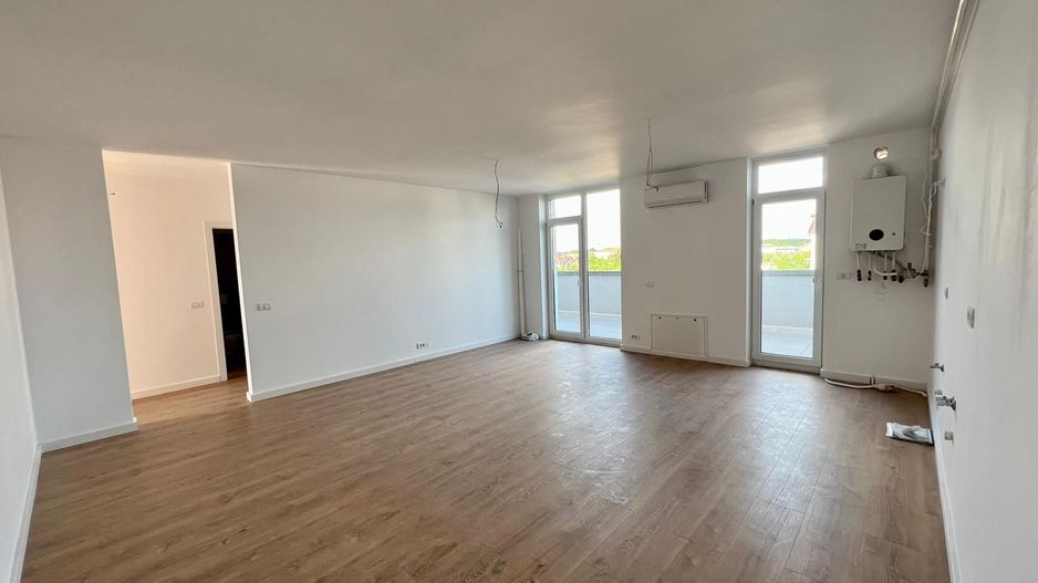 Apartament 4 camere, parcare subterana+Boxa. Telegrafului - Poză 3