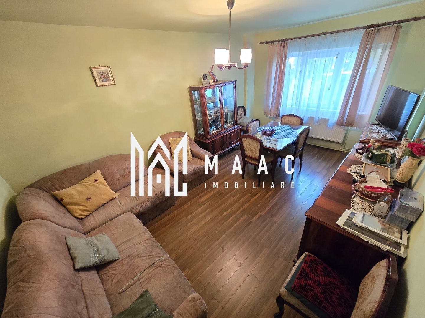 Apartament 3 camere decomandate 2 bai Zona Strand - Poză 5