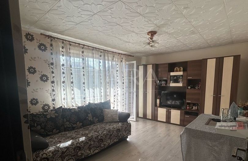 Apartament cu 3 camere de vânzare în zona Manastur. - Poză 1