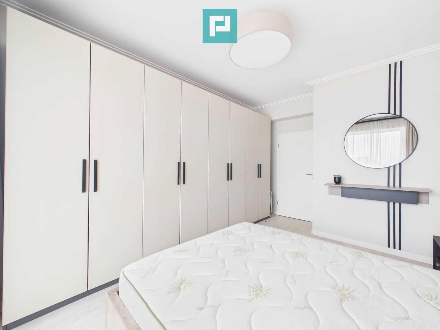 Apartament 2 camere, Dumbravița, zonă liniștită - Poză 10