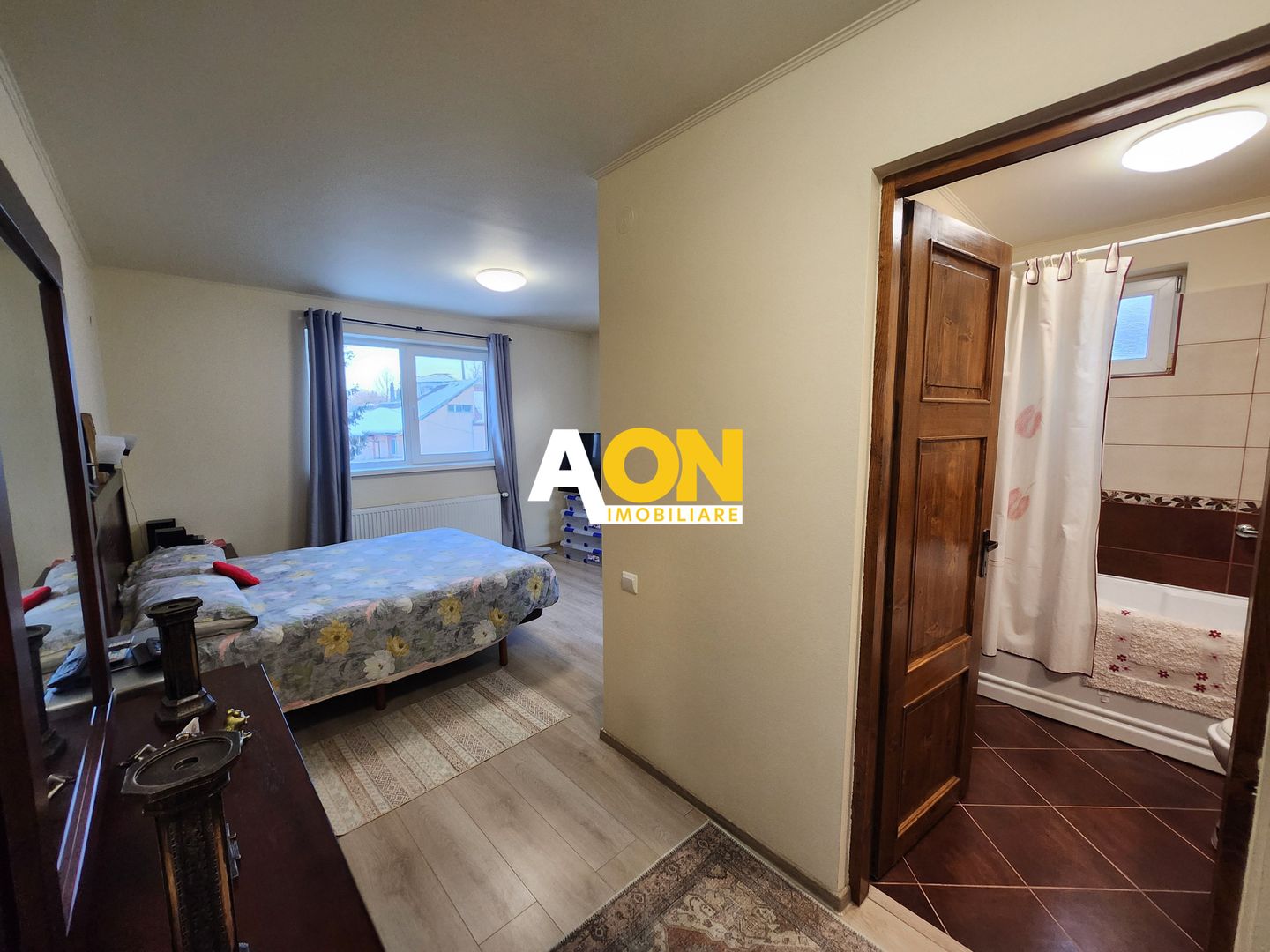 De vanzare casa 6 camere 8142 mp teren in Oarda de Sus - Poză 10