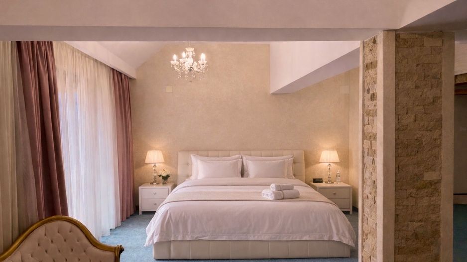 Vila / Casa de lux de vanzare  1000mp teren Str. Primaverii Constanta - Poză 9