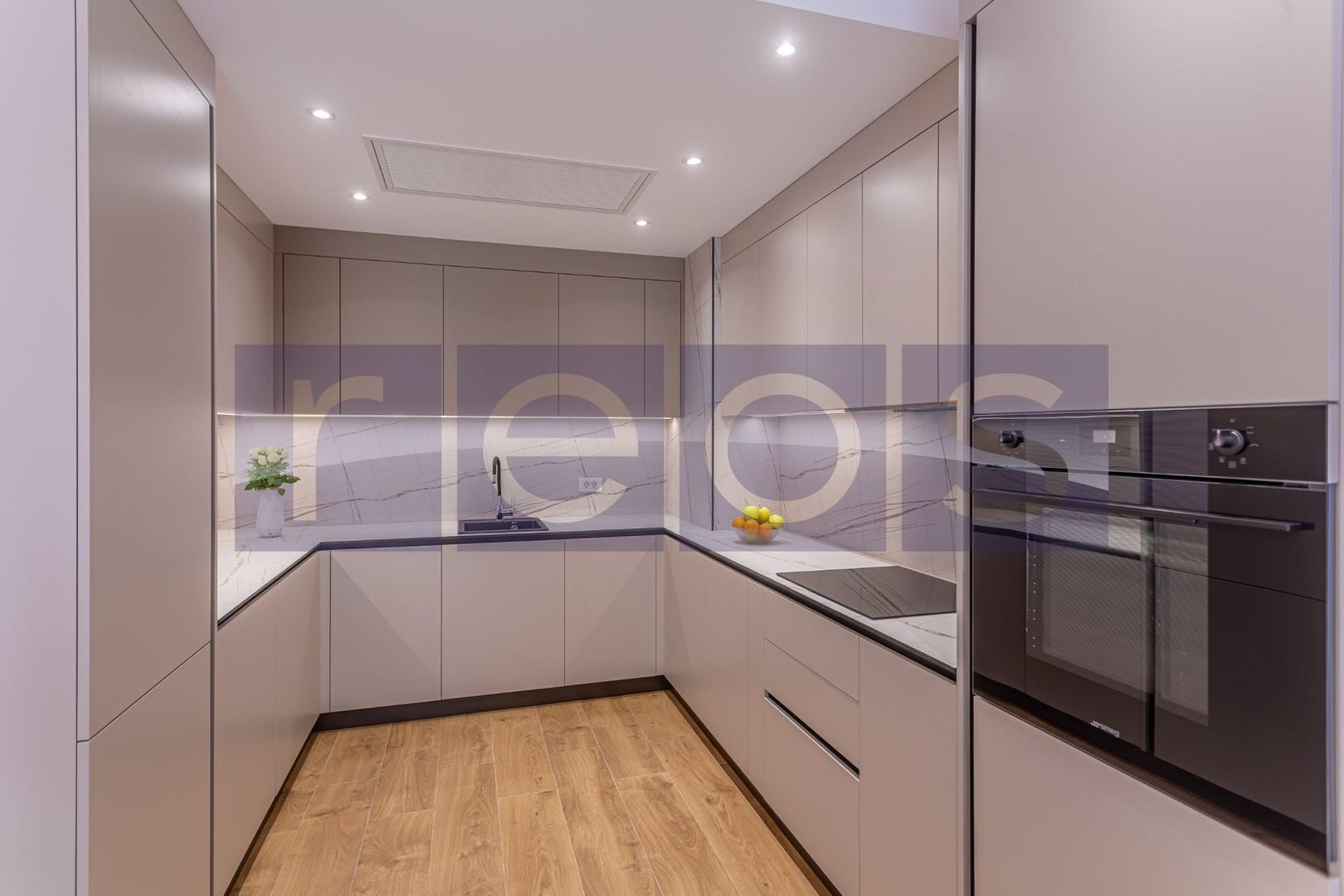 APARTAMENT 2CAMERE | ONE LAKE CLUB| FLOREASCA PIPERA 64MP READY TO MOVE IN - Poză 9