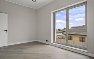 Ciorogarla - str. Lacului, casa de vanzare, 5 camere, teren 405 mp, comision 0% - Poză 8