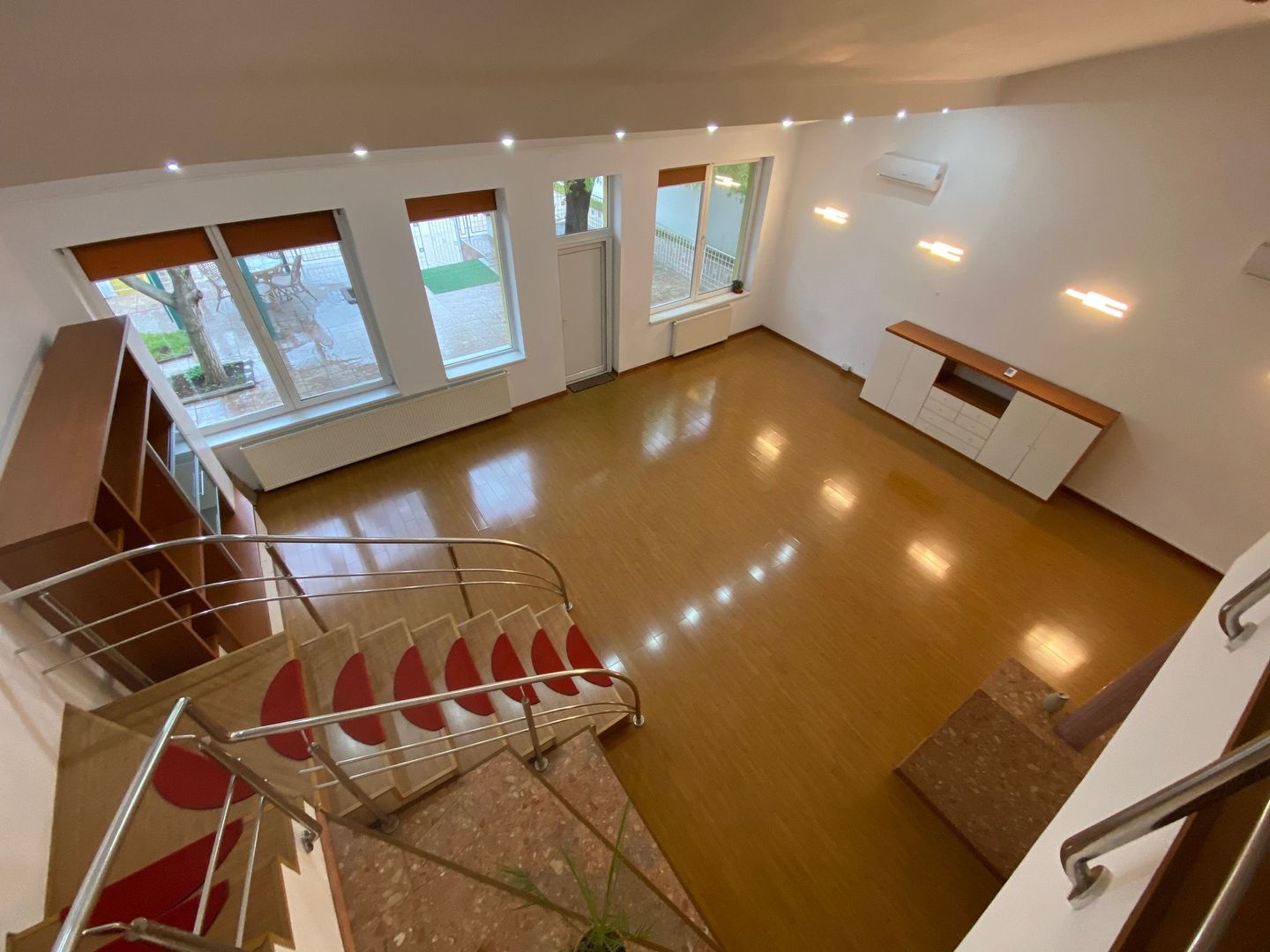 Vilă zona Liviu Rebreanu - Poză 7