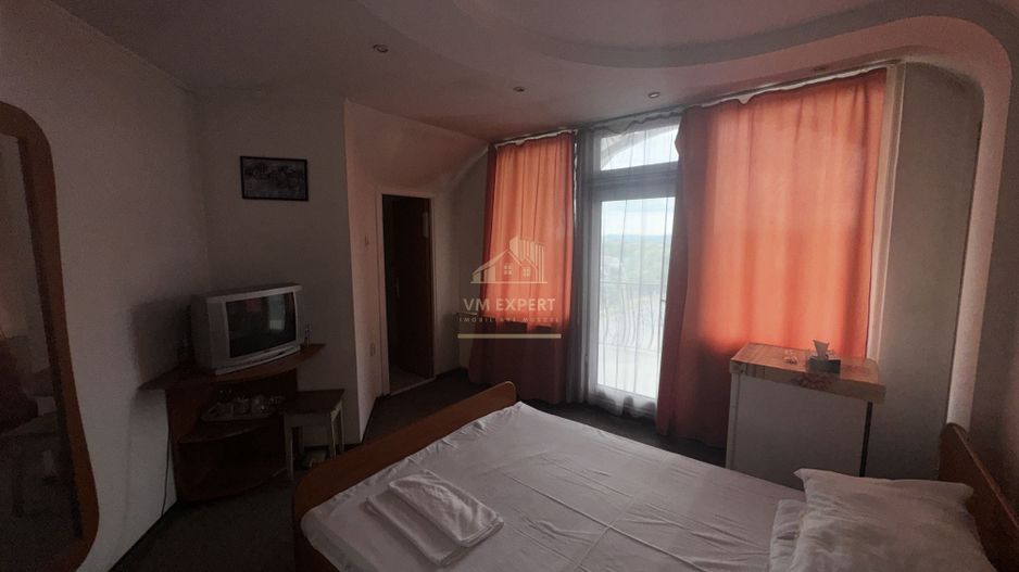 VILA - PENSIUNE CU RESTAURANT + SI TEREN 6406 MP, VALEA MARE PRAVAT, - Poză 32