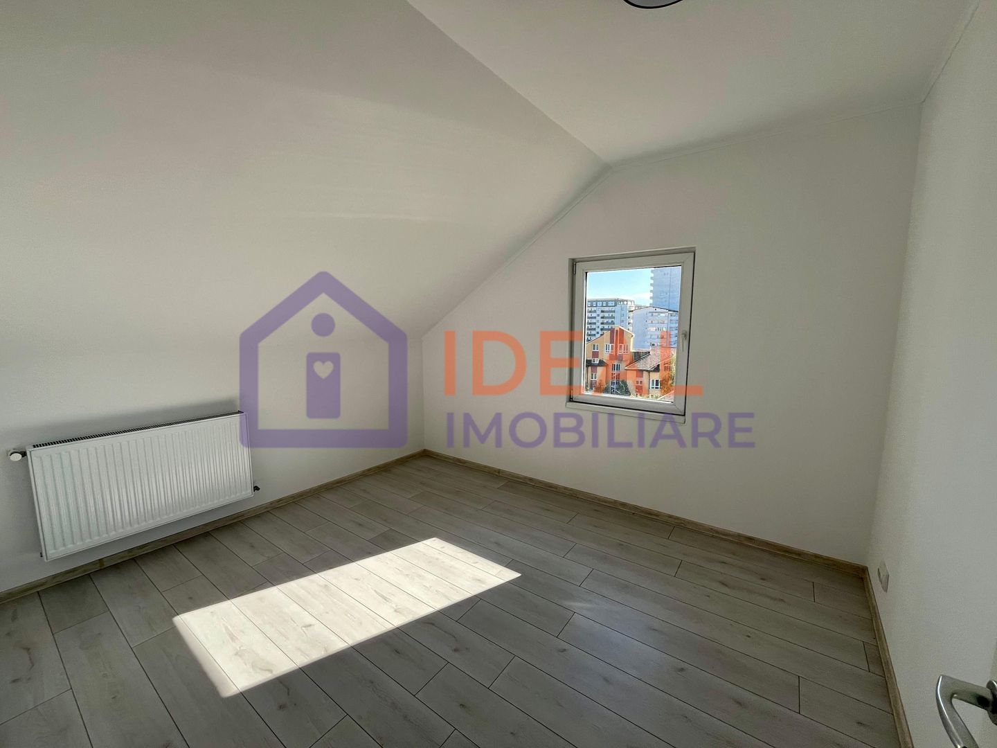 Mansarde moderne cu 4 camere – zona Rahovei – Mihai Viteazu - Poză 6