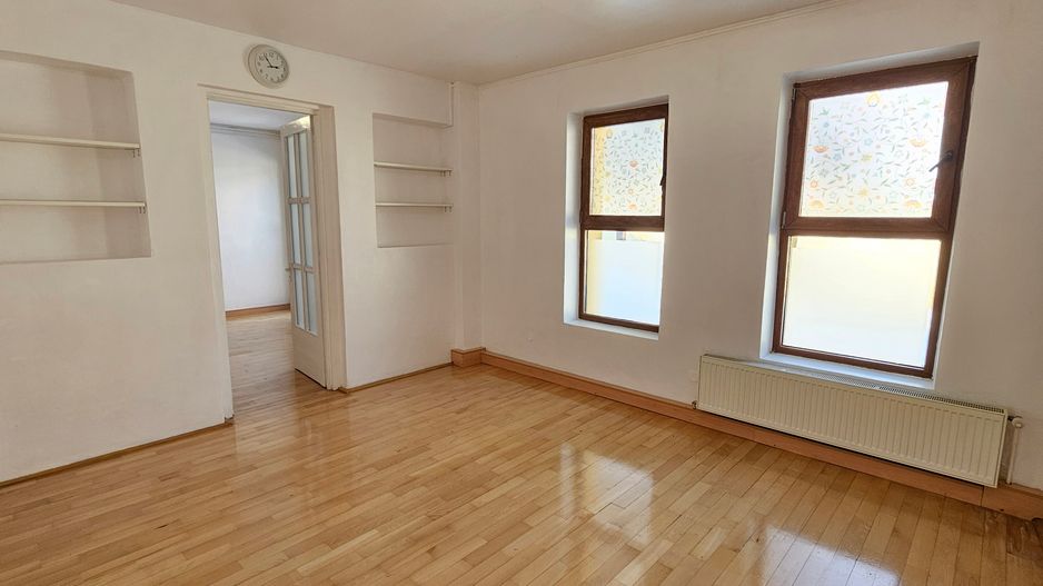 Casa de inchiriat in Andrei Muresanu, str. Anatol France - Poză 2