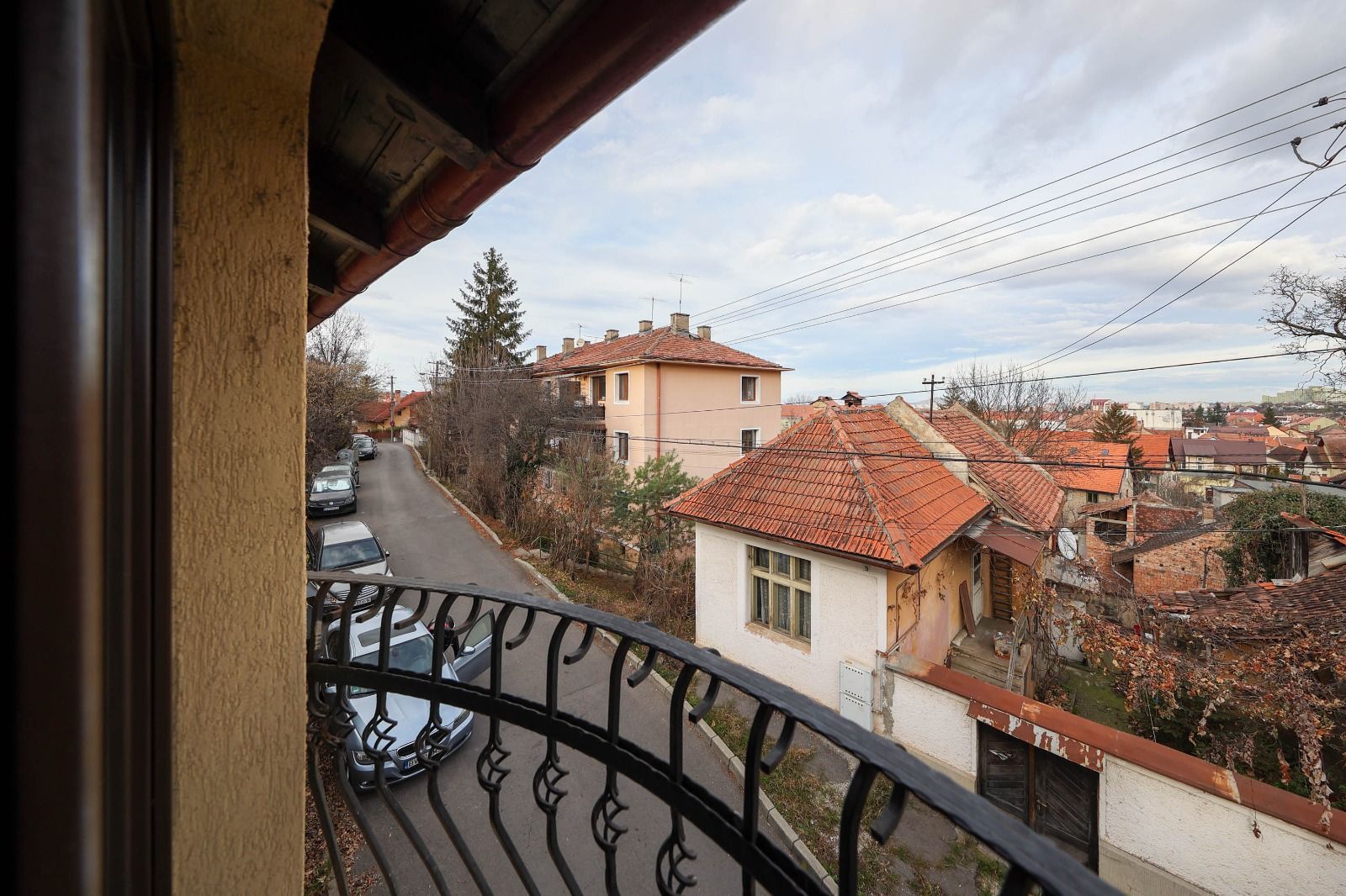 Casă deosebită de vânzare în centrul Brașovului - Poză 48