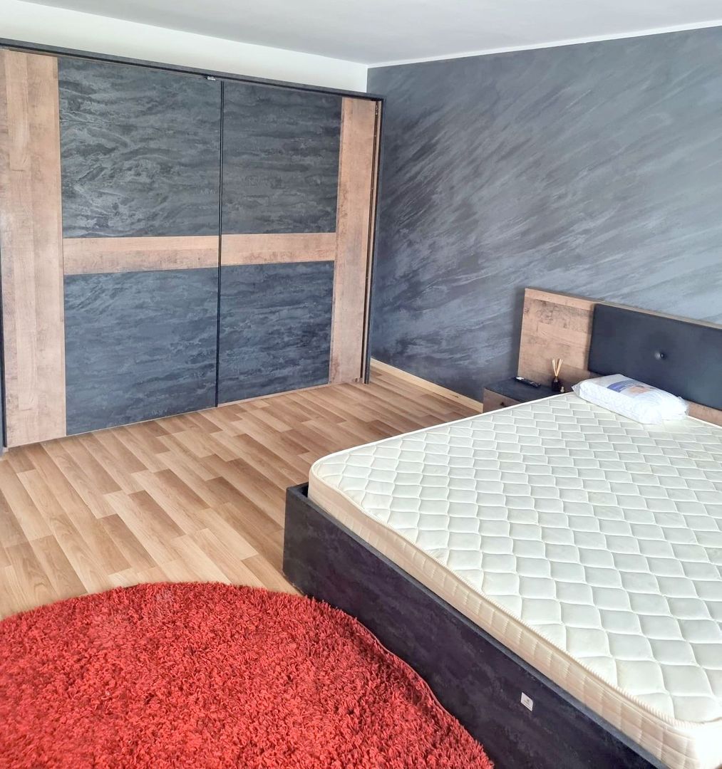 Apartament cu 3 camere, 100 mp, etaj 1  - Zona Centrala - Poză 11
