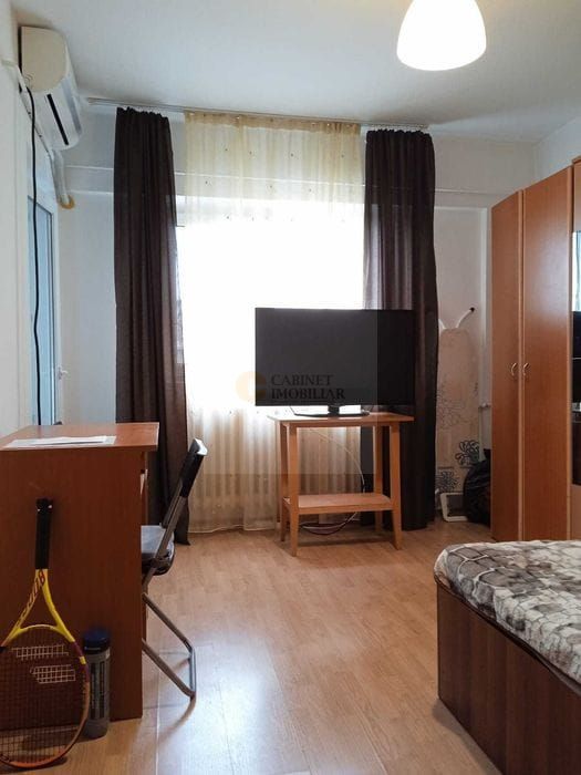 Garsoniera | 1984 | Metrou Crangasi la 3 minute - Poză 1