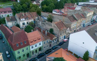 Locație rară în Brașov: ideal pentru regim hotelier sau business - Poză 25