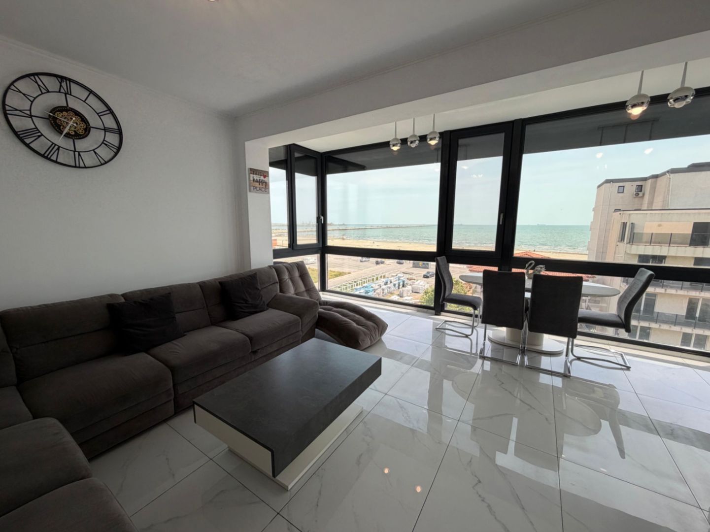 Penthouse Mamaia + 2 terase + curte 3 locuri de parcare - Poză 5