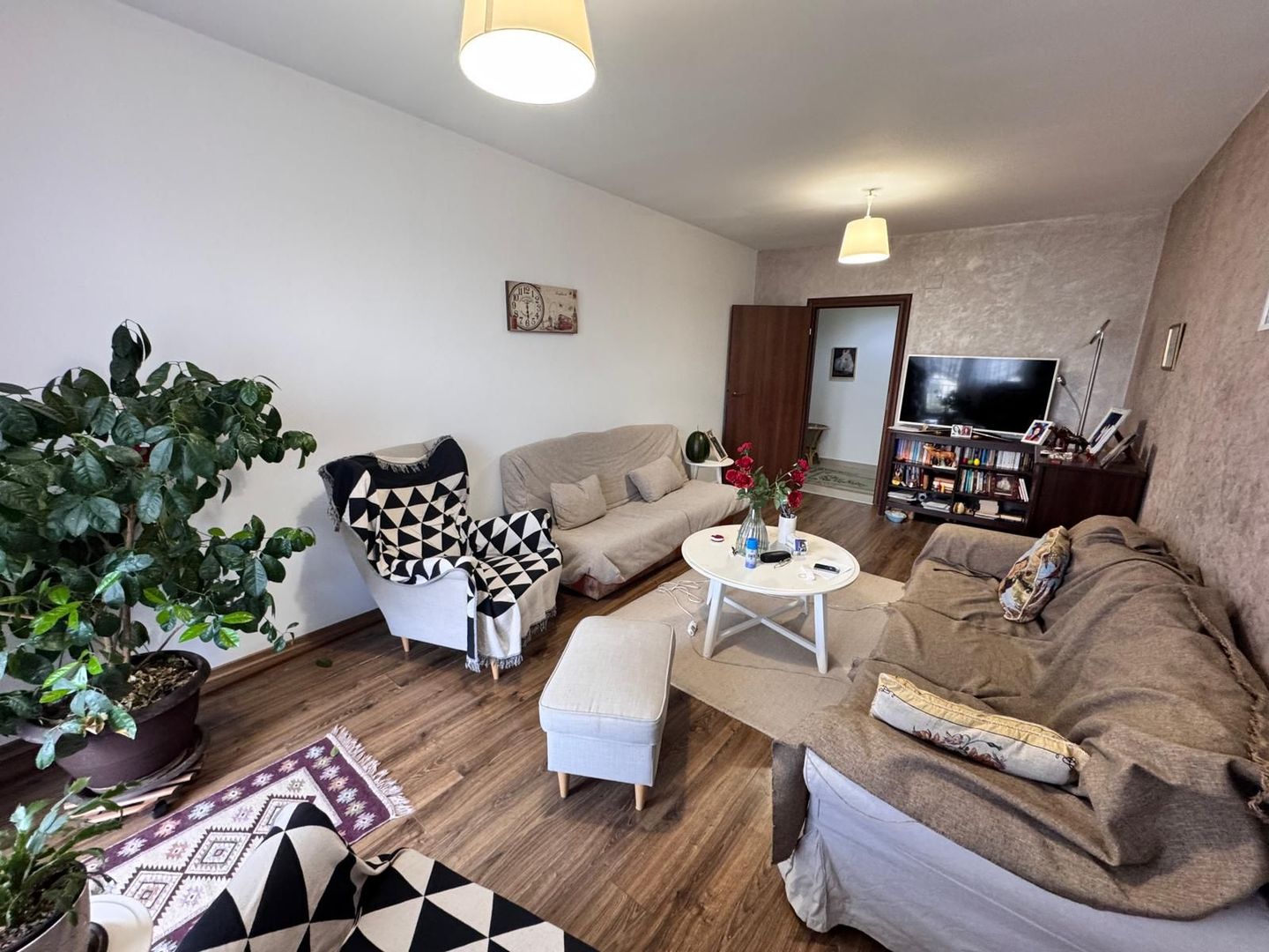 AP. 3 CAMERE STEJARULUI, BUCATARIE INCHIS,LOC PARCARE,MODERN,COMIS 0% - Poză 4