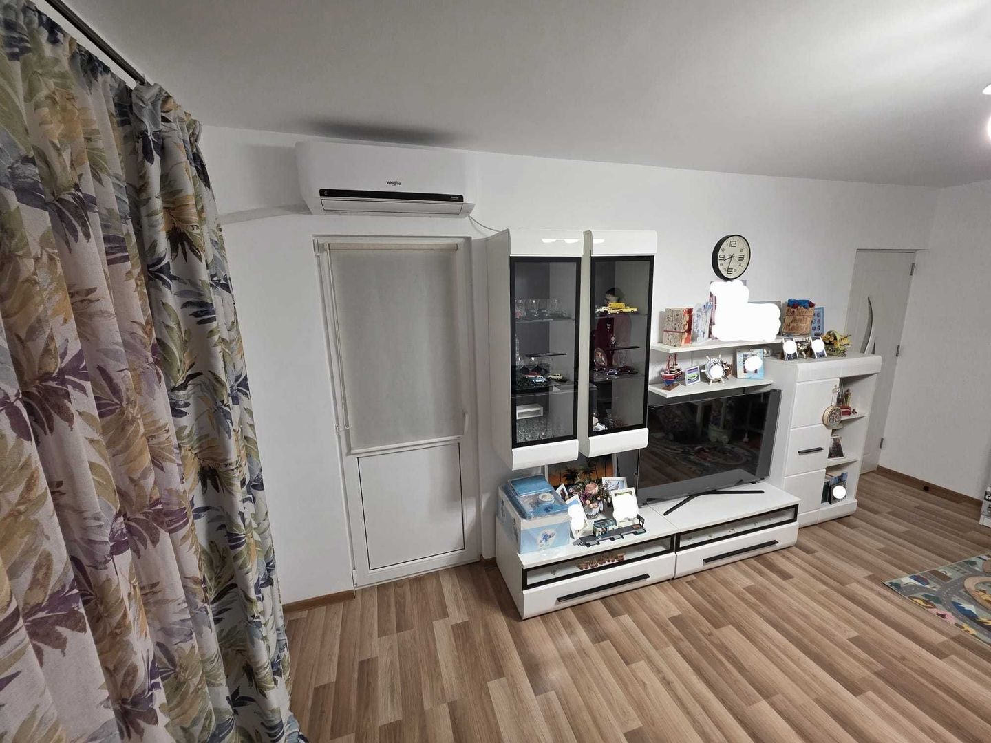 Vanzare apartament 2 camere decomandat / Crangasi - Poză 2