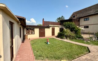 Casa individuala cu 10 camere 1600 mp teren - Poză 24