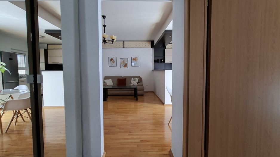 Apartament cu 2 camere si loc de parcare - Torontalului - Poză 13
