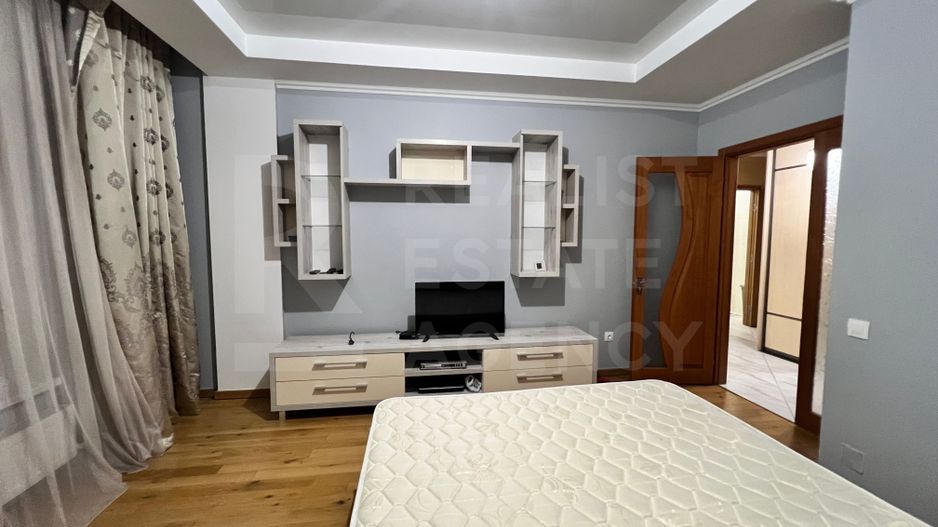 Chirie, apartament, 2 camere, Strada Socoleni, Rîșcani - Poză 4