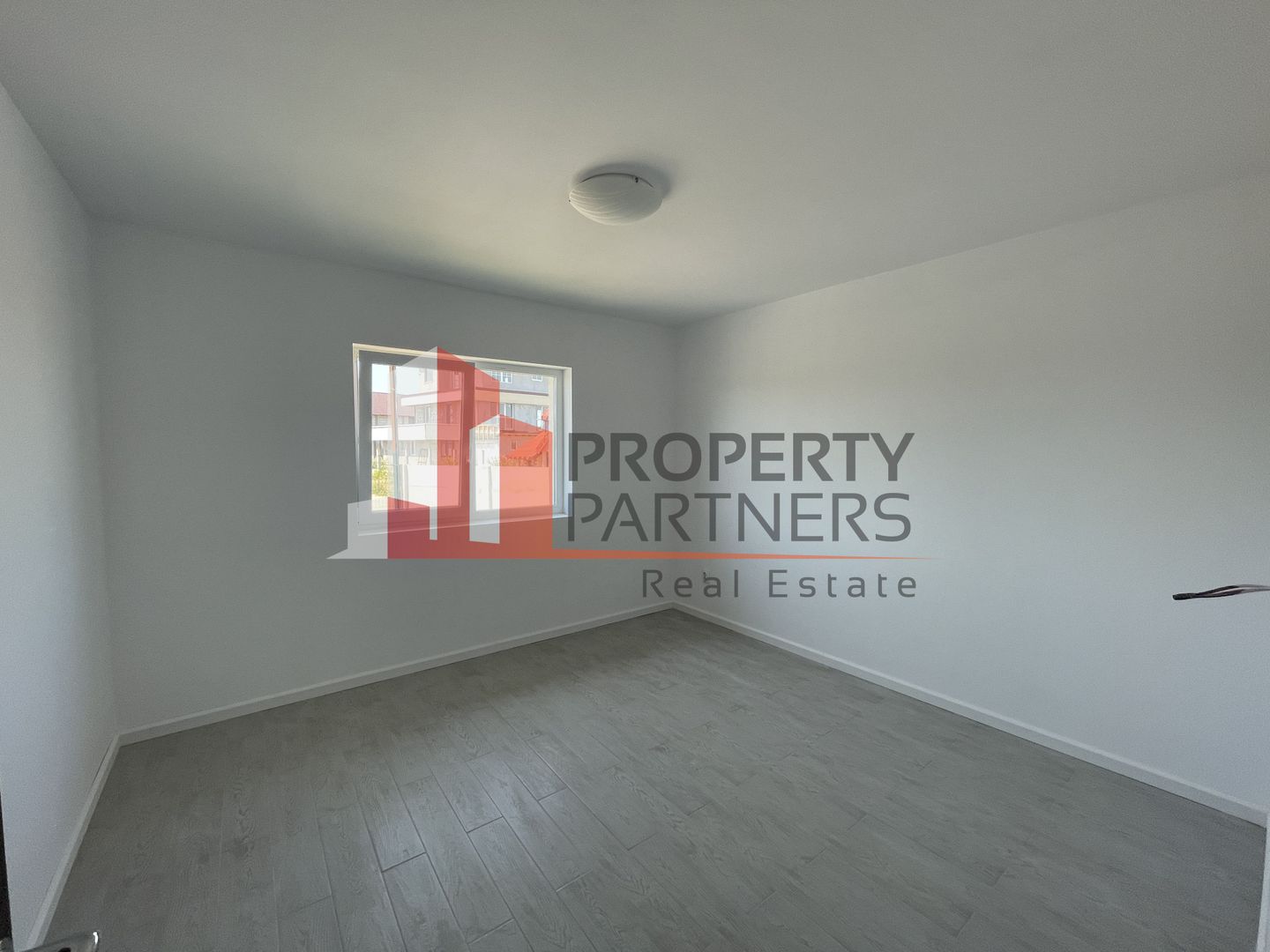 Casa în comuna Sabareni, judetul Giurgiu. - Poză 21