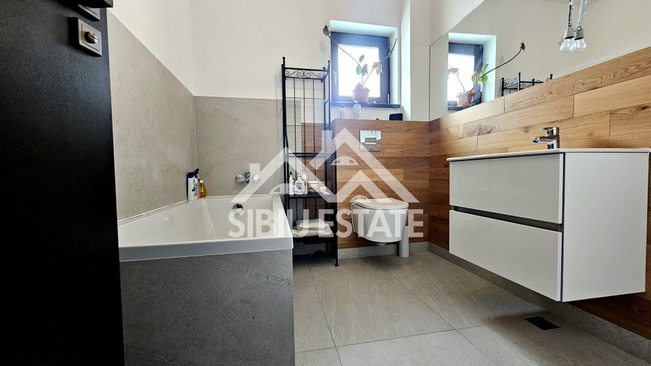 Casa moderna HOME & BUSINESS - Poză 9