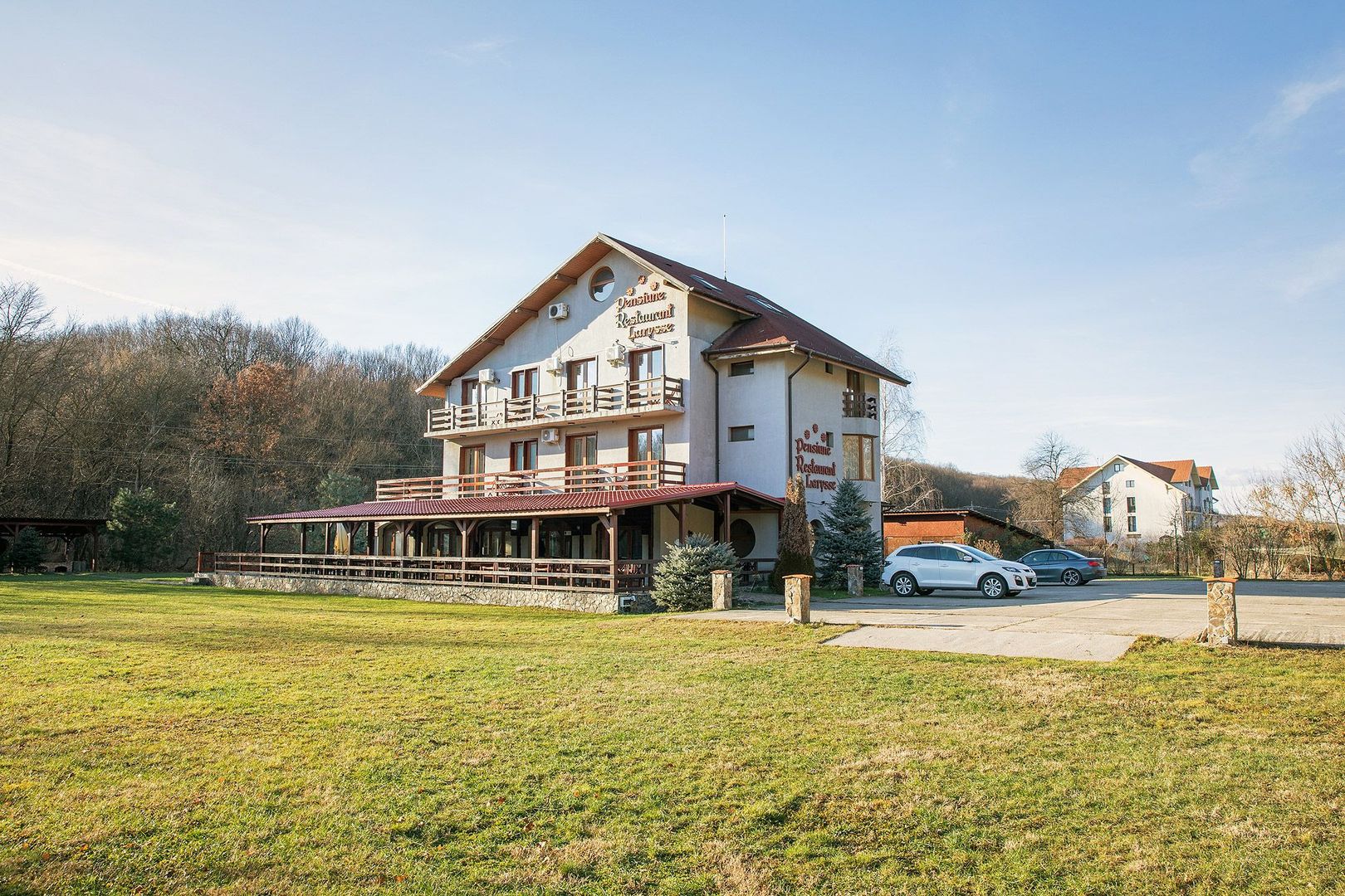 Pensiune, teren 4.460 mp, Hidișelul de Jos, Bihor. 685.000 Euro (neg). - Poză 2