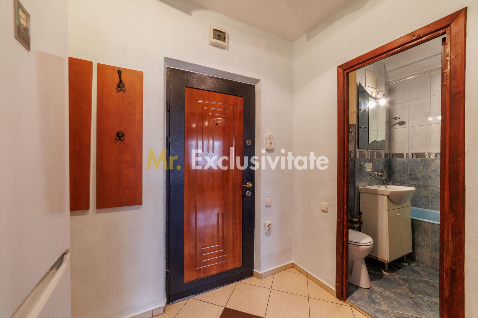Garsonieră - Găvana III - Etaj 3 - Decomandată - Poză 8