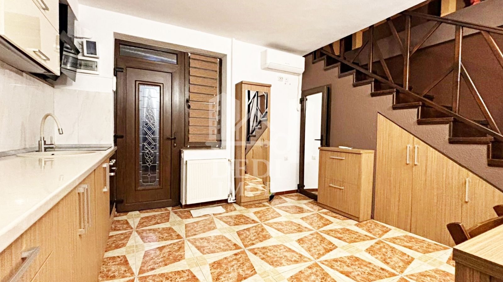 Apartament cu 2 camere de inchiriat zona Ultracentral, Oradea - Poză 4