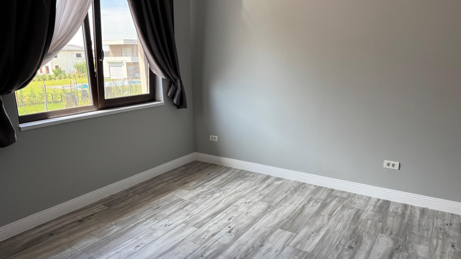 Duplex lipit prin garaj! Dumbravita - Poză 17