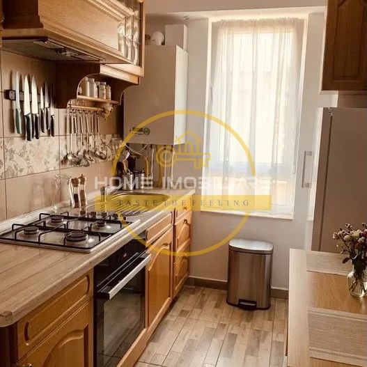 Etaj Intermediar/Apartament 2Camere-Decomandat -Mobilat&Utilat zona CUG - Poză 1