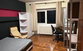 Nicolina-Belvedere Apartament 3 Camere Decomandat Bloc Cadre 1988 - Poză 14