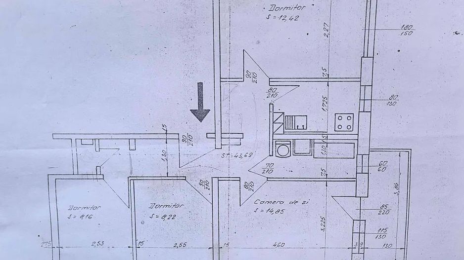 Metrou 1 Decembrie Decomandat 4 Camere - Schiță 9