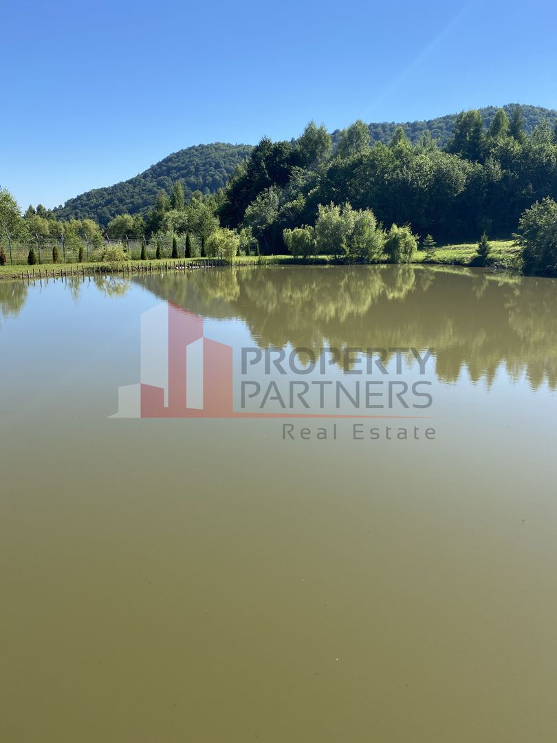 Teren 22833 mp la Rasnov, Glajerie, cu lacuri - Poză 4