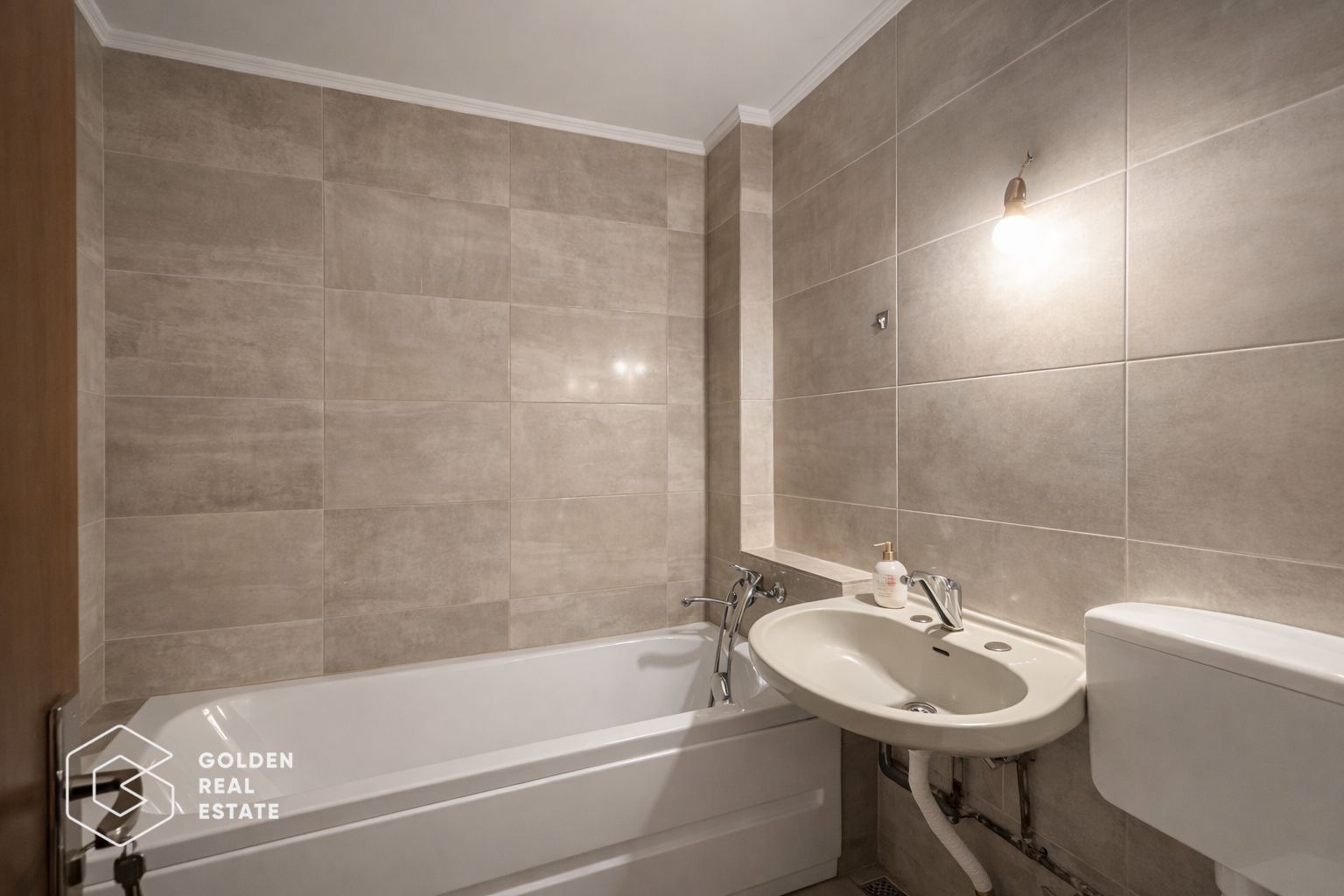 Apartament 3 camere, decomandat, zona Micalaca - Poză 9