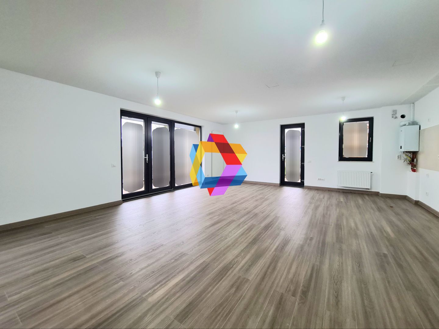 Spatiu comercial de închiriat Brasov - 101 mp # plus-imo.ro - Poză 3