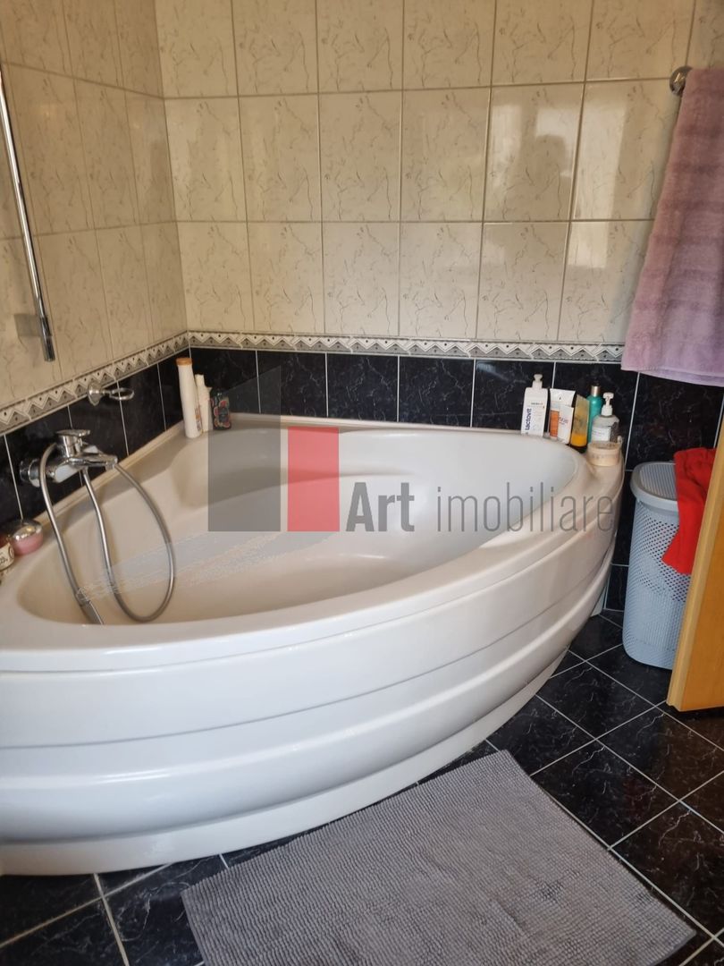 VILA PARCUL CIRCULUI - Poză 8