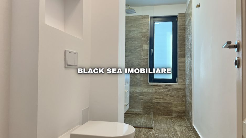 Apartament 3 camere de vanzare - Frontal Mare - Ocazie - Poză 24