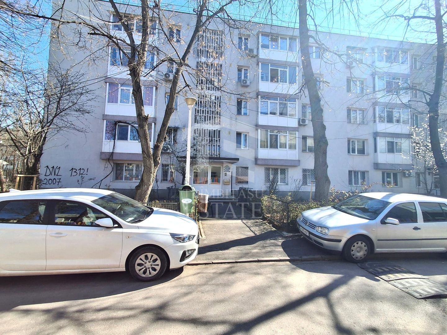 De Vanzare Apartament 2 Camere Pajura - Poză 19