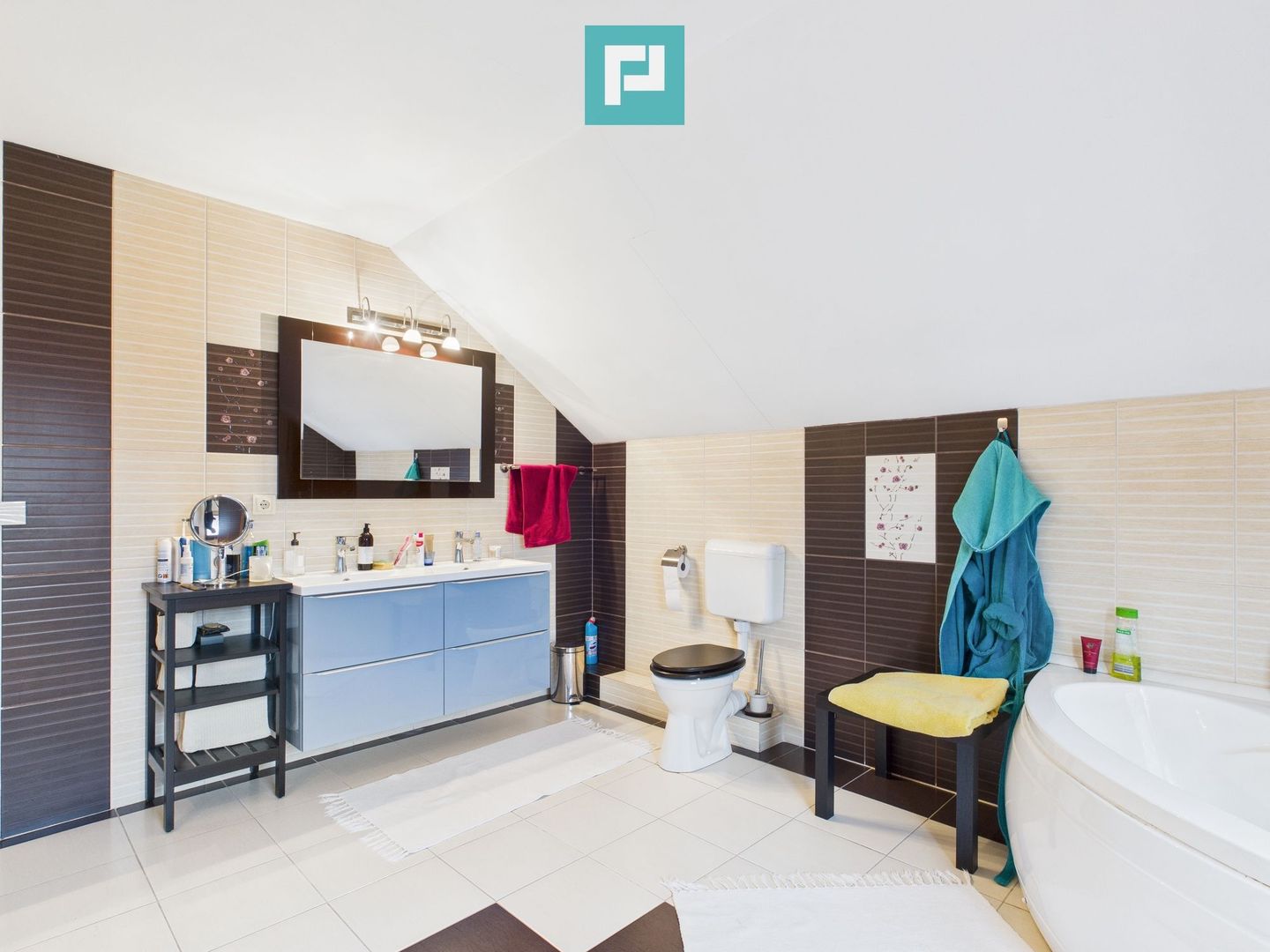 Vilă elegantă cu etaj în Zădăreni - Poză 20