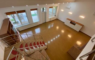 Vilă zona Liviu Rebreanu