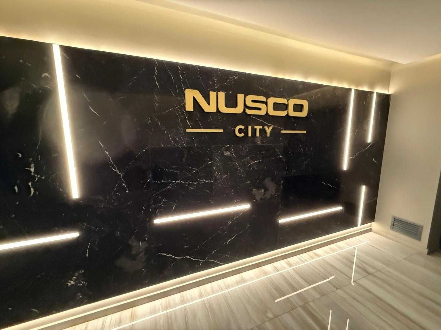 Nusco City - Apartament LUX 2 camere mobilat cu gradina la Lobby - Poză 8