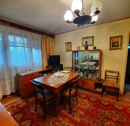 Apartament 3 camere, semidecomandat, central, Campina - Poză 8